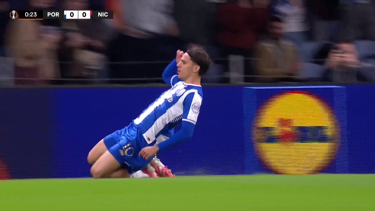 What a start for Porto! In just 18 seconds, Gabri Veiga fires his side ahead 🔥 📺 TNT Sports &amp; discovery+ UK