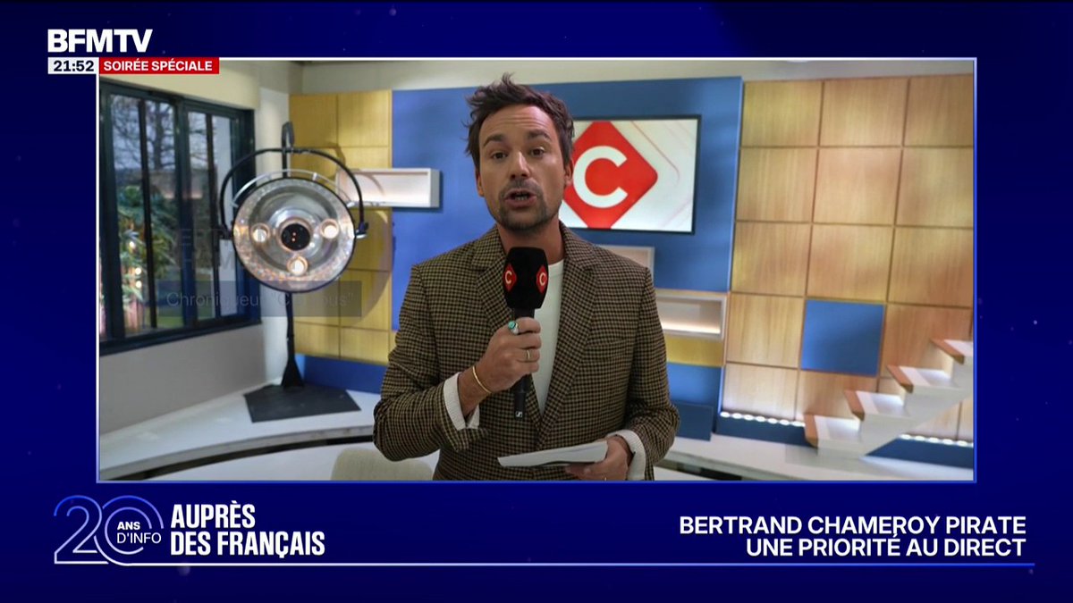 Bertrand Chameroy, chroniqueur chez C à vous, souhaite un joyeux anniversaire à BFMTV, pour les 20 ans de la chaîne