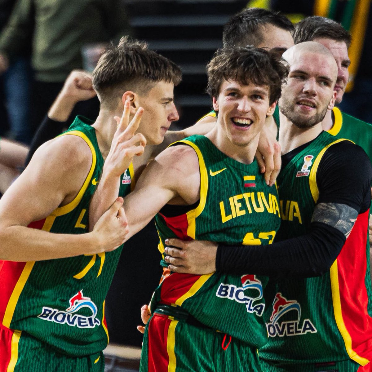 Greatest comebacks I've seen: 1995 | Reggie Miller 2004 | Tracy McGrady 2025 | Ignas Sargiūnas #FIBAWC | #StepItUp