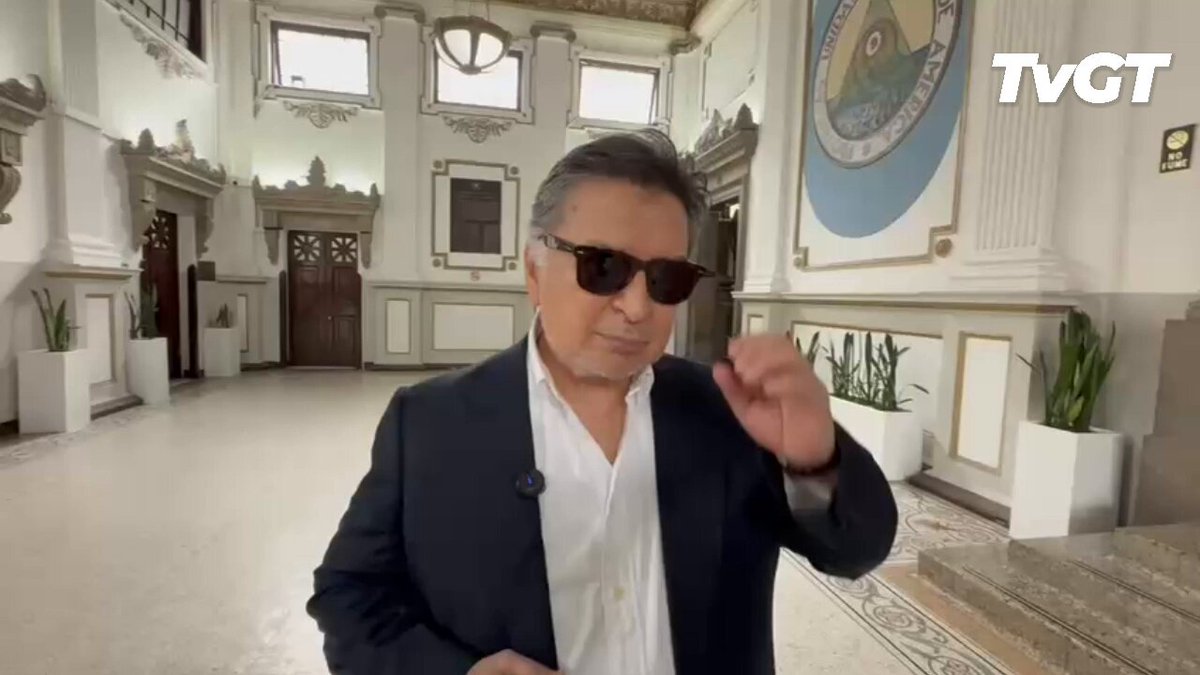 #Política | El expresidente Alfonso Portillo, condenado por corrupción, visitó este jueves el Palacio Legislativo y expresó que apoyaría una eventual candidatura presidencial de Nery Ramos, actual presidente del Congreso. Afirmó que ya mantiene conversaciones con organizaciones políticas para definir el vehículo partidario con el que participarían.