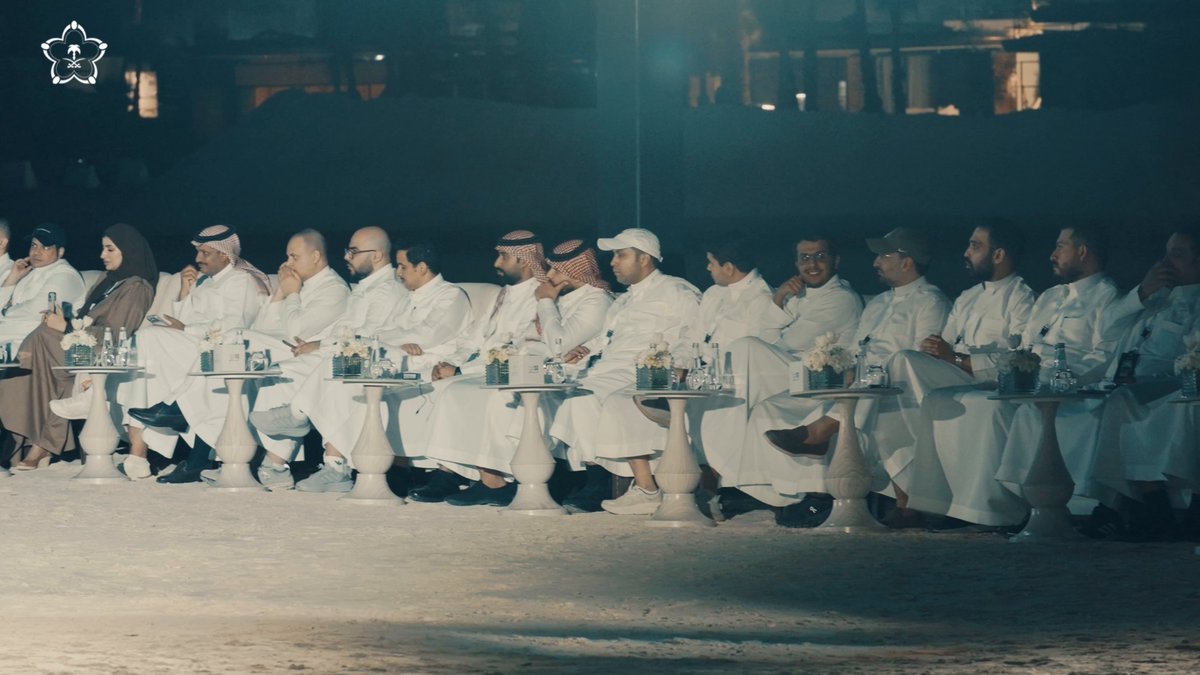 في جزيرة شورى.. 🏝️ جلسات حوارية ونقاشات حول الرياضة بين ممثلي وسائل الإعلام وقيادات القطاع الرياضي ..🔝🎞️ #لقاء_الإعلام_الرياضي