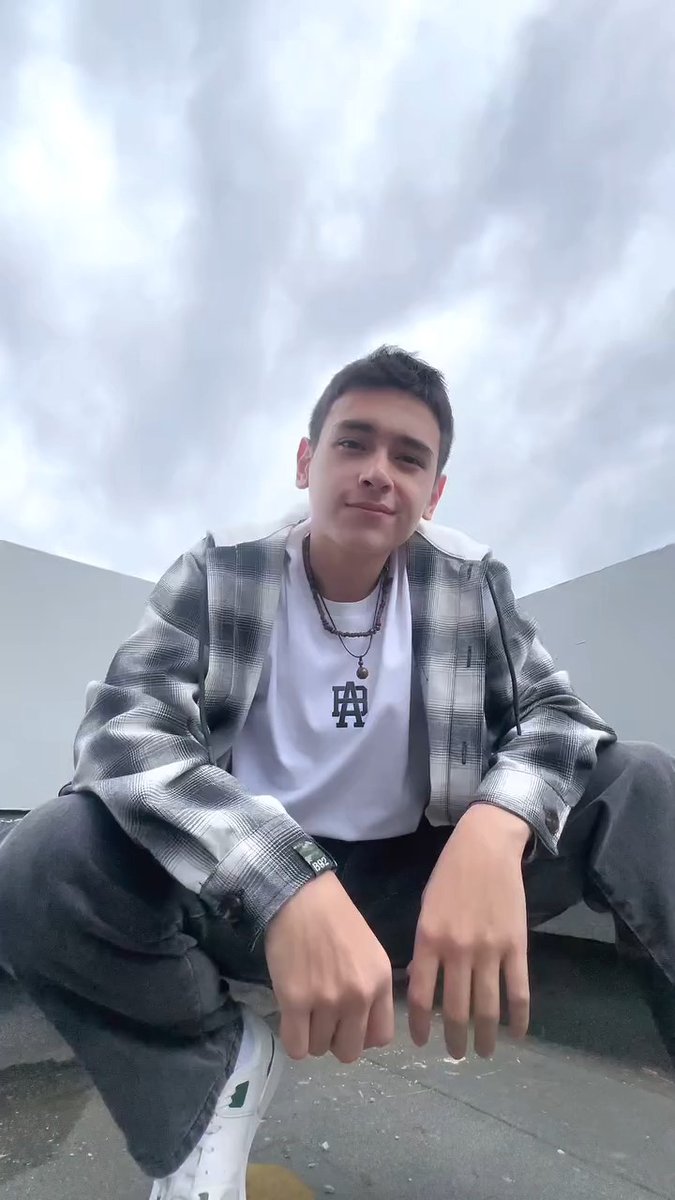 And we need you to stay! 🤩🫵🏼 Mula sa outside world hanggang sa Bahay ni Kuya, ramdam mo ang coolness ni #HeathJornales! 😎 #GMAPBBCollab 🎥: sparklegmaartistcenter on Tiktok