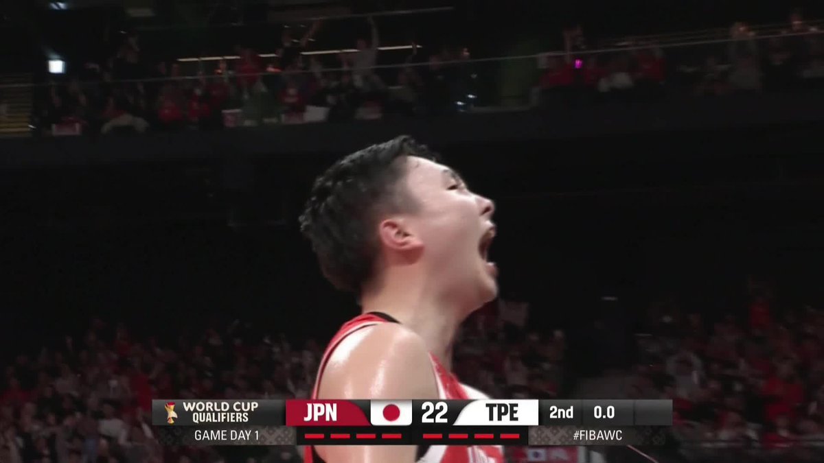 またもブザービーター🤯 馬場雄大に続いて富永啓生も🔥 リードを拡大して前半終了 🏆FIBAワールドカップ2027 アジア予選🏀 📺#DAZN でライブ配信中 🆚日本×チャイニーズ・タイペイ #AkatsukiJapan #FIBAWC #StepItU バスケットボール日本代表