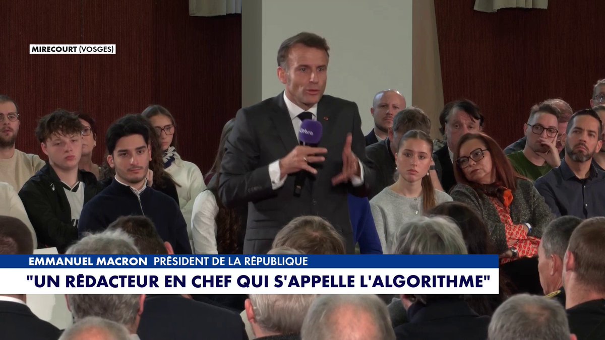 Emmanuel Macron sur la désinformation sur les réseaux sociaux : «Ils ne sont pas conçus pour informer ou mener un débat démocratique. Nous y passons beaucoup de temps et ça a bien un impact sur la démocratie (...). On ne peut pas laisser cette jungle prospérer comme ça»