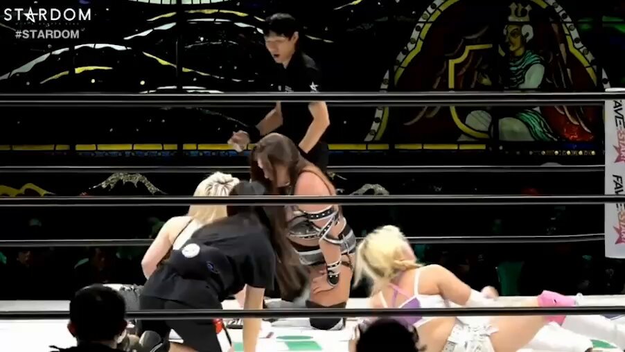 【11.28 京都大会生配信中‼️】 鉄アキラが梨杏から勝利🔥 ボジラ＆鉄アキラ組レッドゴッデス3位で決勝トーナメントへ進出‼️
