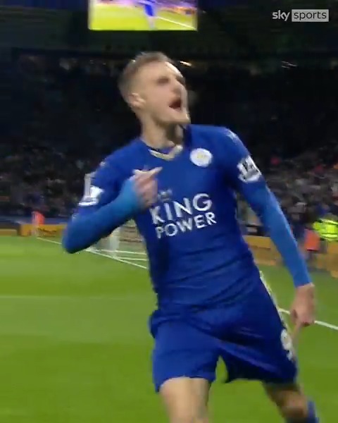 “It’s 11, it’s heaven for Jamie Vardy!” 🌟 It’s been ten years since the former Leicester striker became the first player to score in 11 consecutive Premier League games 🦊