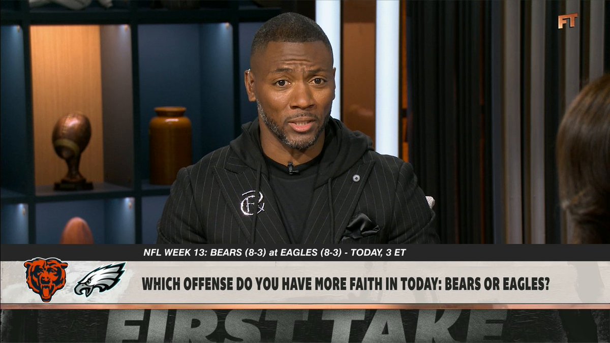 "The Chicago Bears understand who Ben Johnson wants them to be each and every week." Ryan Clark has more faith in the Bears offensively over the Eagles 👀