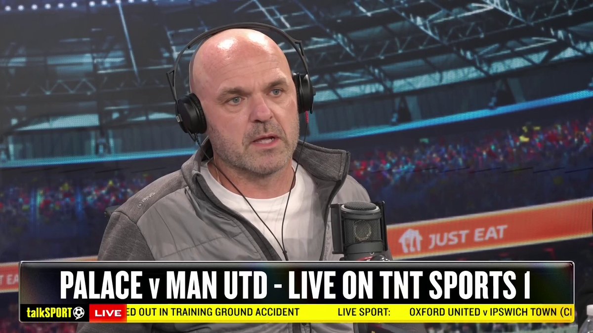 The lack of depth they've got in attacking areas is a worry for them" Danny Murphy says Man United look 'toothless' if any of their key attacking players aren't available 🗣 📺 Watch ‘Friday Night Live’, the new talkSPORT x TNT Sports show weekly at 6pm, live on talkSPORT & TNT Sports YouTube!