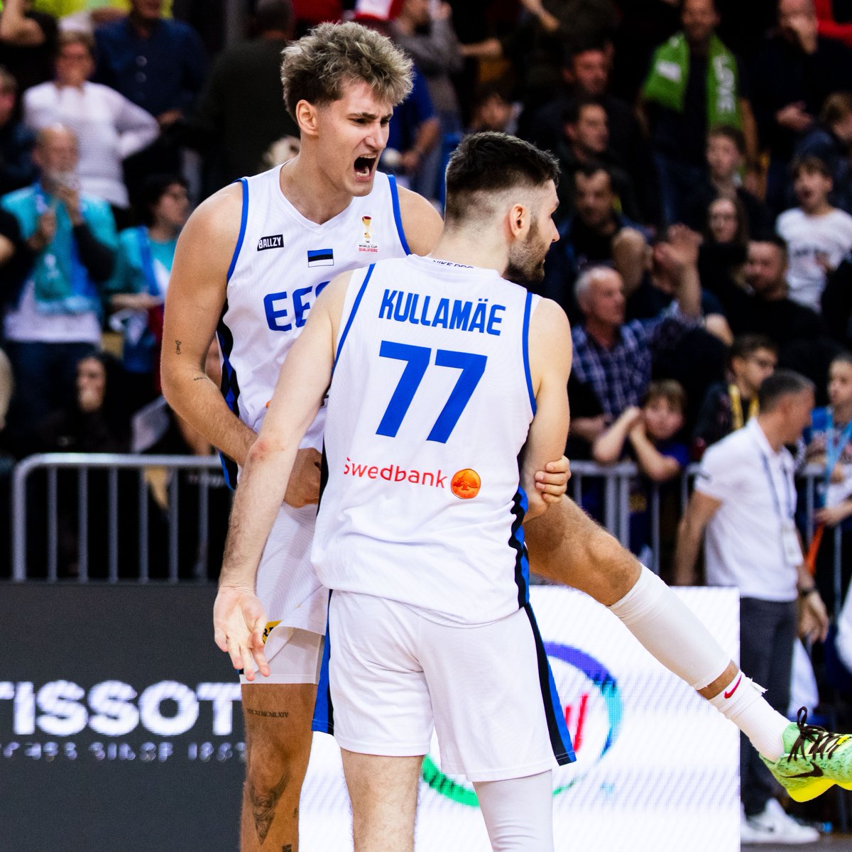 HAS THIS REALLY JUST HAPPENED? ESTONIA FOR THE UNBELIEVABLE WIN! 😫 #FIBAWC | #StepItUp