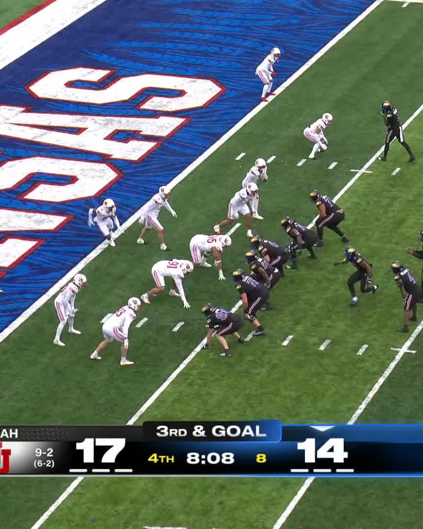NINETY-SEVEN YARD PICK SIX 🔥 Elijah Davis goes coast to coast for his second pick-six of the season and the Utes' third INT of the game. #Big12FB | 📺 ESPN