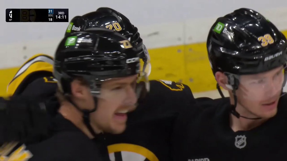 ANOTHER FOR THE GEEK SQUAD! 🚨 Morgan Geekie's 18th of the season is tied for the League lead! 📺: NHLonTNT &amp; Actually HBO Max ➡️
