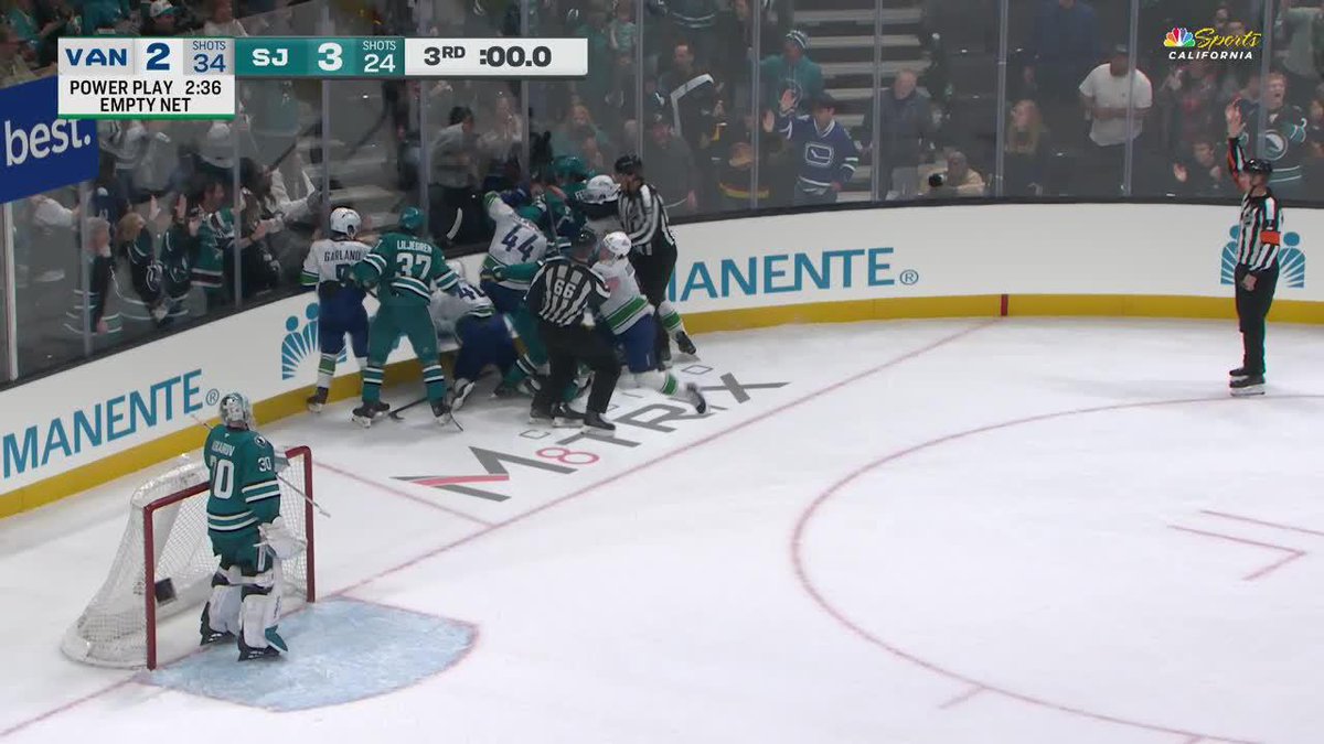 We got a full Sharks penalty box, because as the ref said "EVERYBODY CAME IN ON THE SCRUM" 🤣