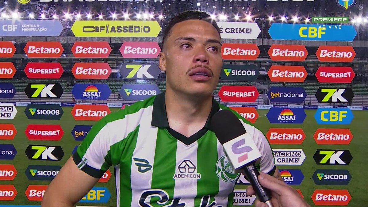 Tem jogadores e jogadores né, tem jogador do Inter que não faz 10% do que o Mandaca faz pelo Juventude, que pode rebaixar o clube ganhando INFINITAMENTE mais que o Mandaca e caso o Inter caia não vai ligar a mínima pro clube.