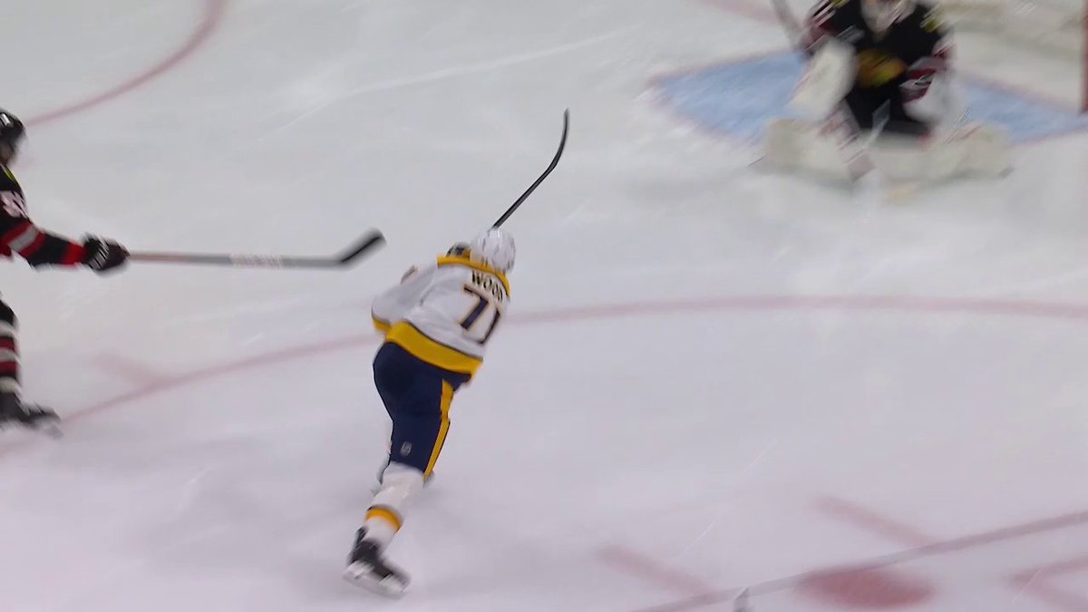 Wood puts the Nashville Predators on the board 🚨