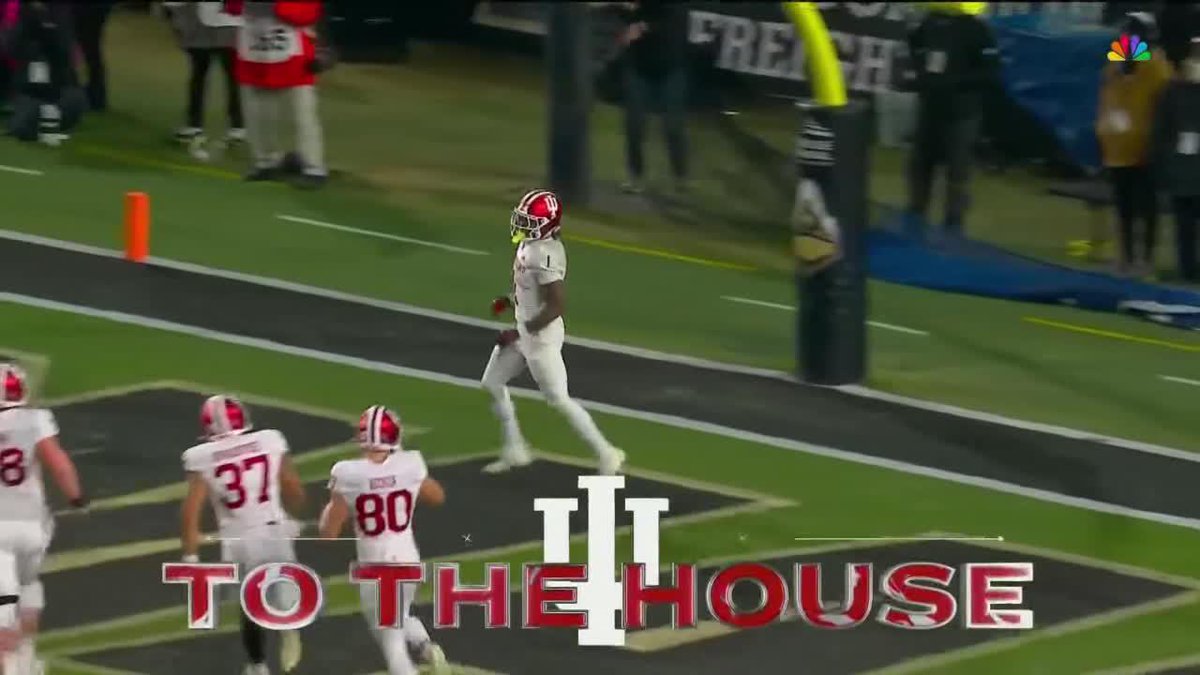 82 yards to the house for Roman Hemby 😤 Indiana Football 📺: NBC