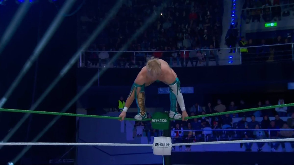 ¡Esto es LUCHA! Jack Cartwheel enfrentará a Je'Von Evans y Laredo Kid por el Campeonato Mundial Crucero AAA en #GuerraDeTitanes este 20 de diciembre #AlianzasAAA 💫 desde Puebla