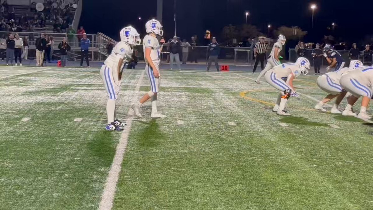Okay, this did happen and I got it, Canyon View High School Football looking to put this game away, Brady Scott toss to Derek Vasko, lunging for the endzone, ball comes free and the Crown Jewell, Dillon Jewell is there to fall on it in the endzone . Jags lead ALA Gilbert North Athletics 34-24