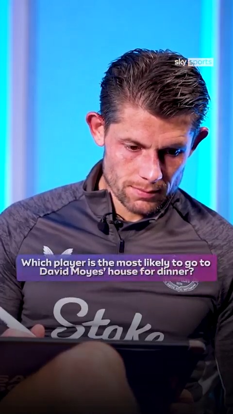 "I could see it" 🤣 James Tarkowski and Michael Keane on which Everton player is most likely to go to David Moyes' house for dinner 💭