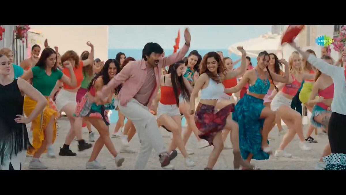 #BharthaMahasayulakuWignyapthi First Single #BellaBella promo out now 🤗 #Wignaypthi2 : #BellaBella Full song on December 1st at 10.08 AM ❤️ #BMW in Cinemas Sankranthi 2026!