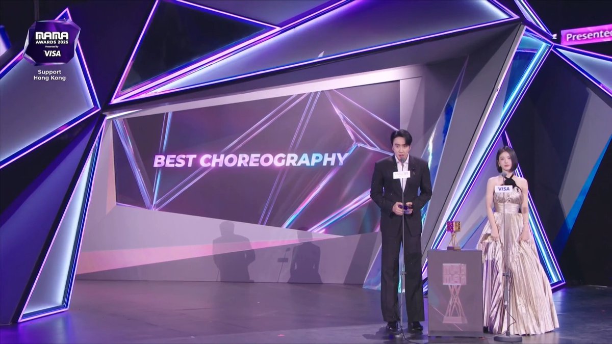 [#2025MAMA] BEST CHOREOGRAPHY🏆 aespa Presenting the winner of the 2025 MAMA AWARDS. 2025 MAMA AWARDS의 수상자를 소개합니다. HEAR MY ROAR, UH-HEUNG 2025 MAMA AWARDS #MAMAAWARDS #2025MAMAAWARDS