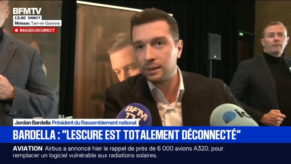 Nos compatriotes n'y arrivent plus. L'Etat doit arrêter de se servir dans les poches des Français qui travaillent. Nous avons déjà fait annuler l'augmentation de la taxe foncière : je demande au Premier ministre de renoncer au décret sur l'augmentation des prix des carburants.