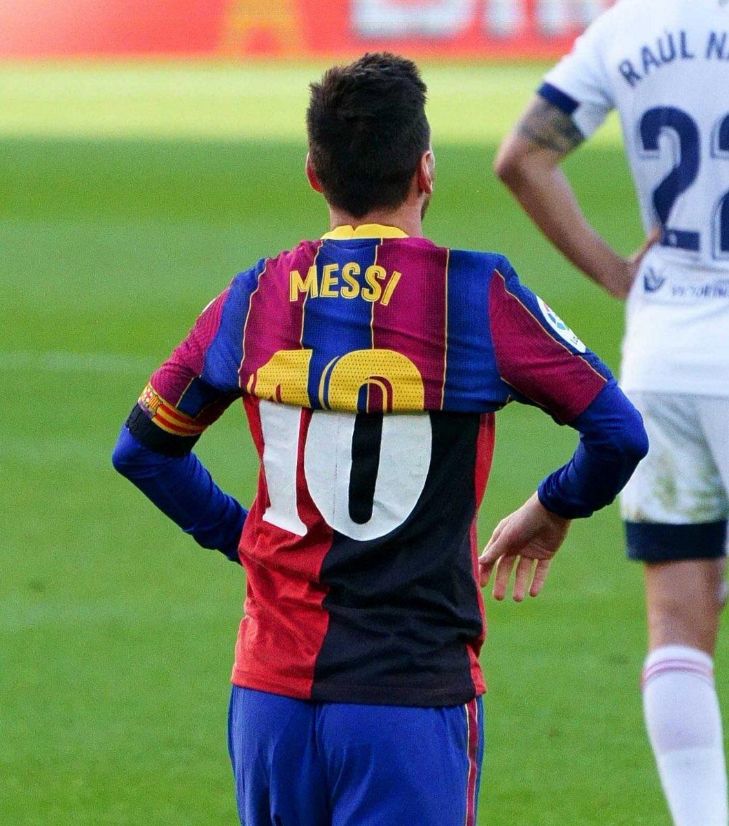 Hoy, hace 5 años. De Lionel. Para Diego. 🇦🇷🥹