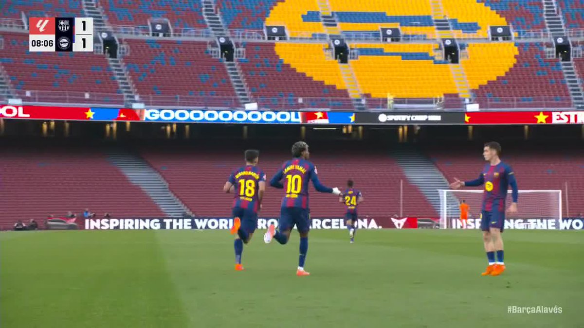 RAPHINHA AT IT AGAIN WITH THE ASSIST TO OLMO! WHAT A RETURN TO THE STARTING LINEUP FOR THE BRAZILIAN 👏