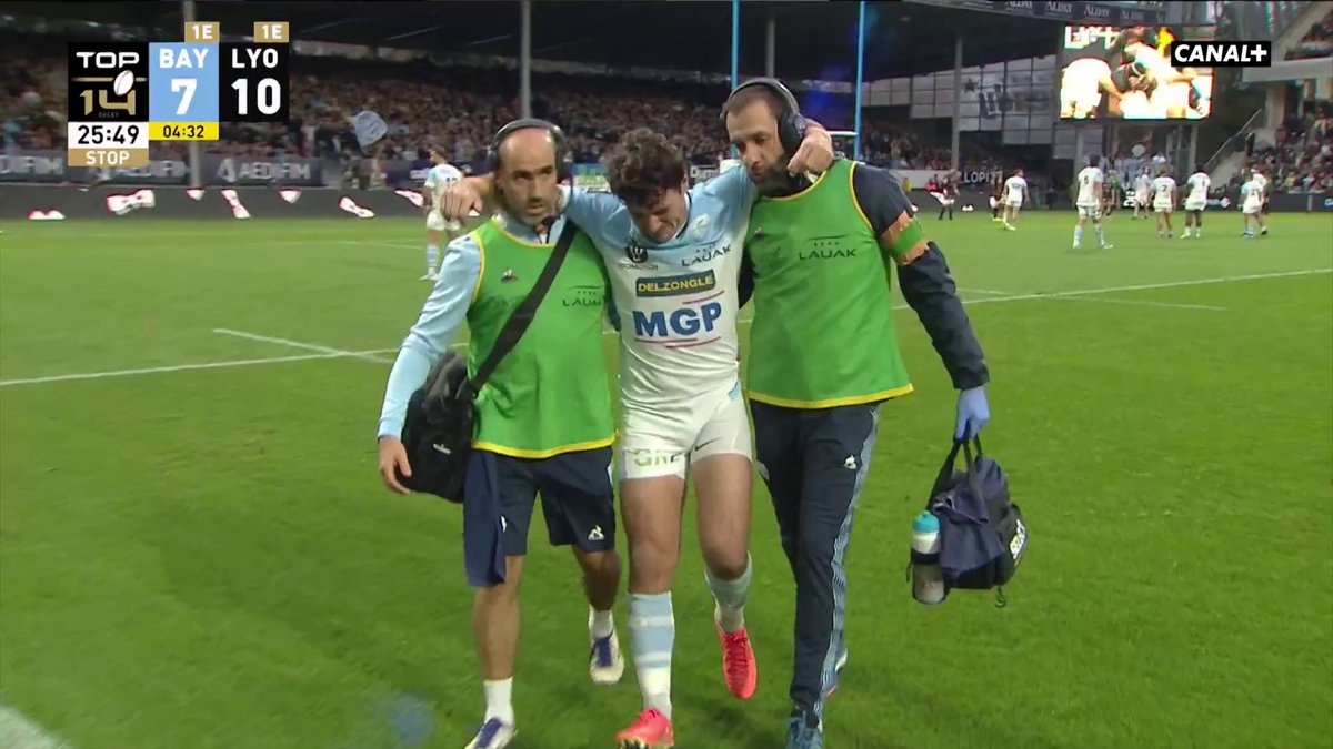 Baptiste Germain est sorti sur blessure lors du match contre Lyon. 🤕 Il est parti faire des examens à l'hôpital de Bayonne. Bon rétablissement Baptiste 🫶 #ABLOU