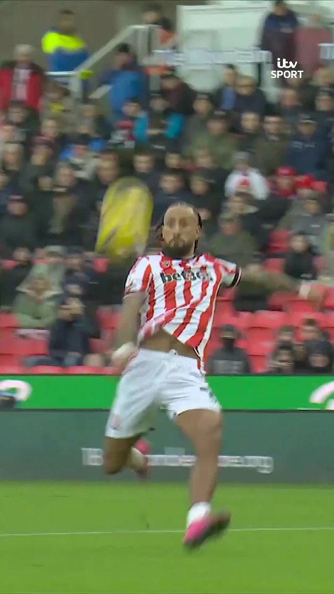 Your reminder that Sorba Thomas cost just £2m 👀😍