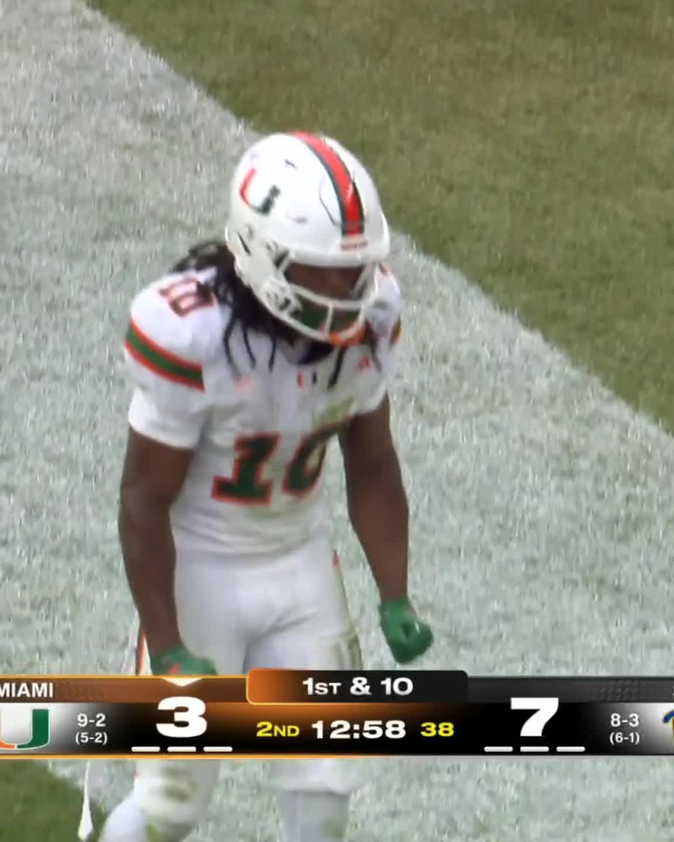 MALACHI TONEY WITH ONE HAND 😱