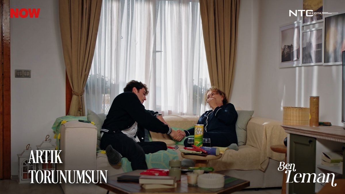 Karan ve Meryem’in karlı alışverişi. 😂 NOW yayınını kaçıranlar ve yeniden izlemek isteyenler için tüm bölümler Disney+’ta! #benleman NOW @disneyplustr NTC MEDYA