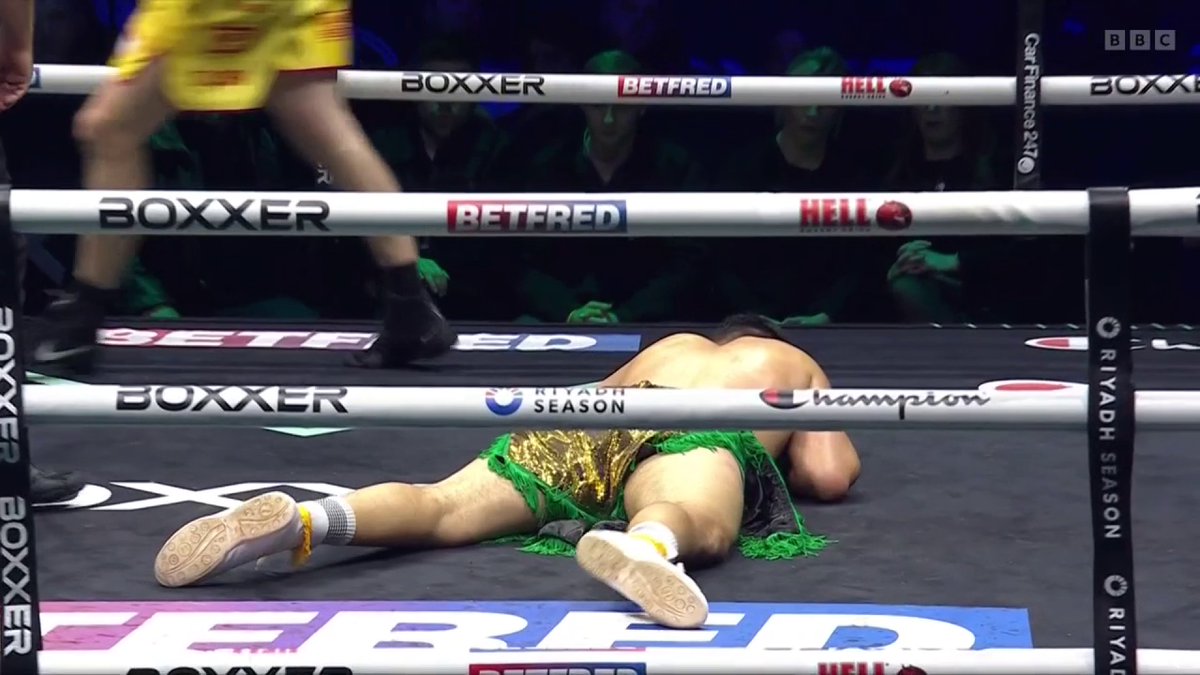 Some left hook 😮‍💨 Jack Massey wraps up victory over Ivan Gabriel in the cruiserweight contest - sealing a stunning knockout.