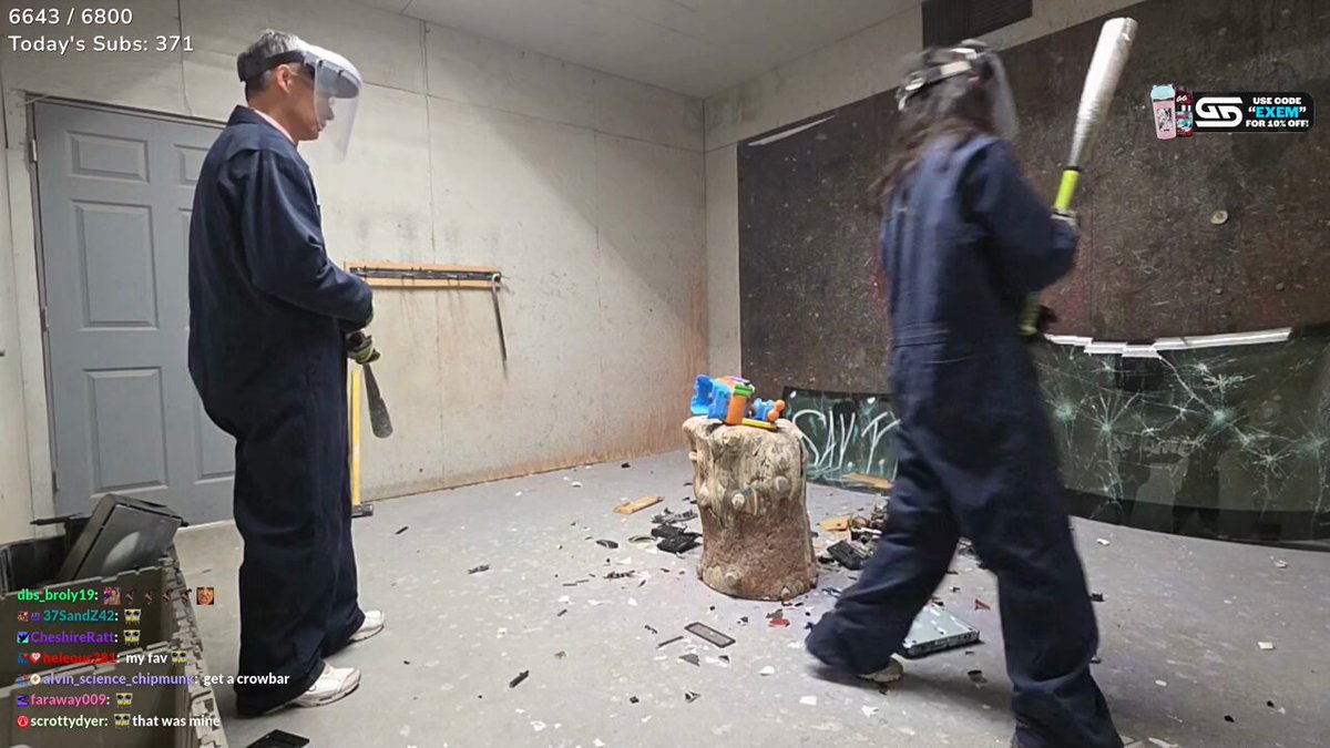 ExtraEmily and her dad bonding at the rage room 😁
