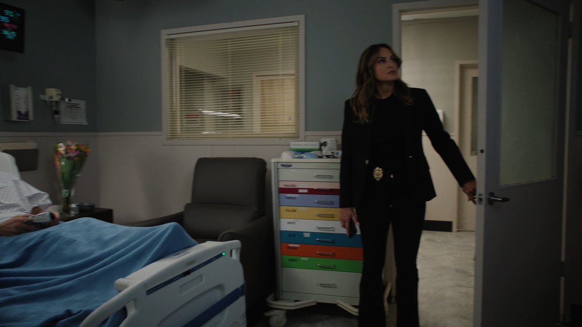 They always look out for each other. โค๏ธ #SVU | NBC and Peacock