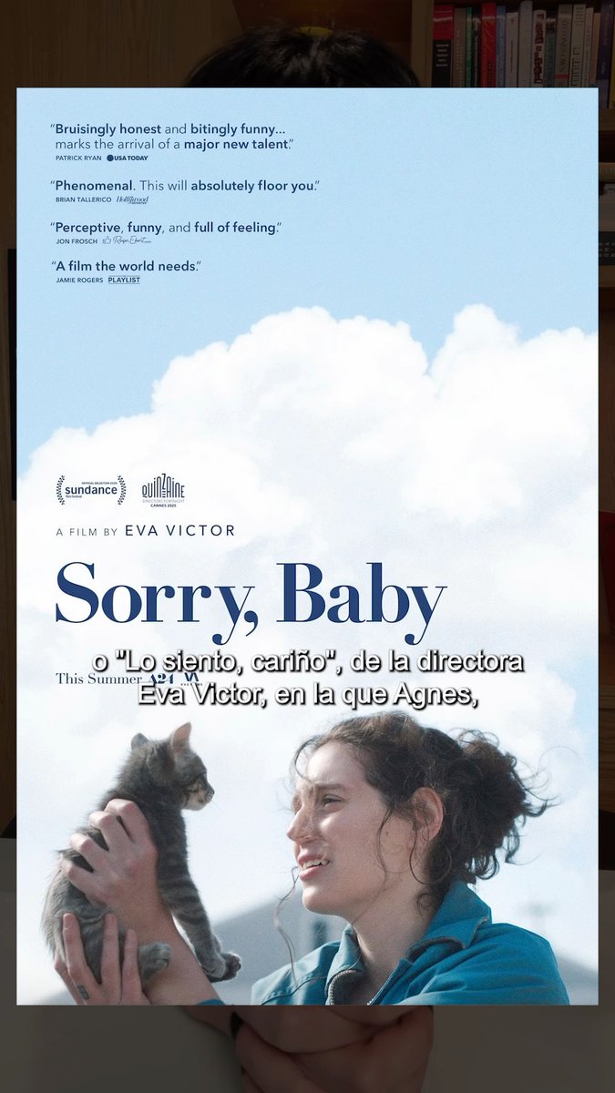 En "Lo siento", cariño, una escena plantea el valor del arte —como "Lolita" de Vladimir Nabokov— en su sentido estético, más allá de lo moral. Fernanda Solórzano la lee como un gesto transgresor en tiempos en que los programas escolares comienzan a censurar obras por considerarlas políticamente incorrectas. Mira #CineAparte aquí: ttps://bit.ly/48mD4TI o escúchala en tu plataforma preferida de podcast.