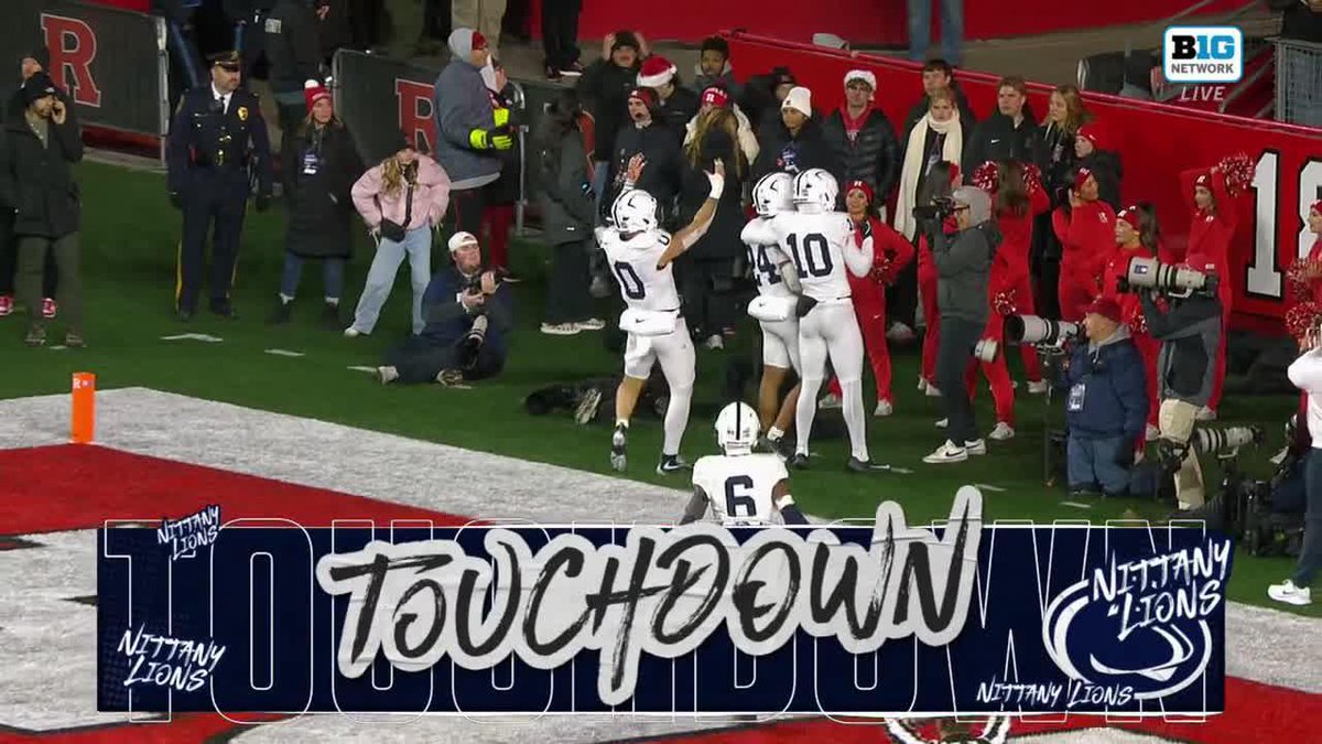 Defense turns it around for 6️⃣. #WeAre | @AmareGCampbell