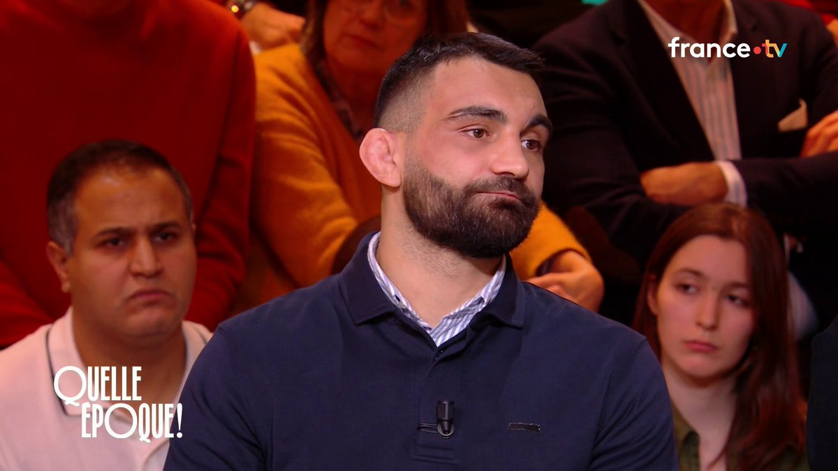 "On me récupère car j'ai une image guerrière, de franchouillard… Je suis patriote mais clairement pas nationaliste": Benoît Saint Denis, combattant MMA, choisit France 2 pour s'exprimer et s'agace des « récupérations de l'extrême-droite » #QuelleEpoque