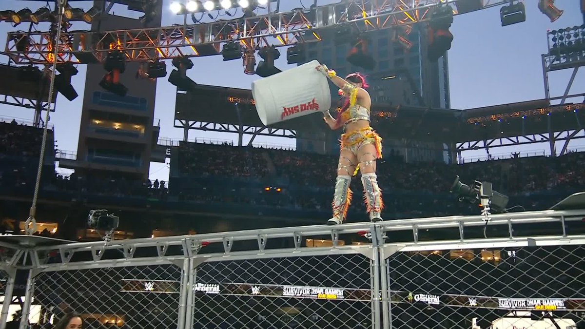IYO SKY 🤝 TRASHCAN You know she had to do it to 'em!