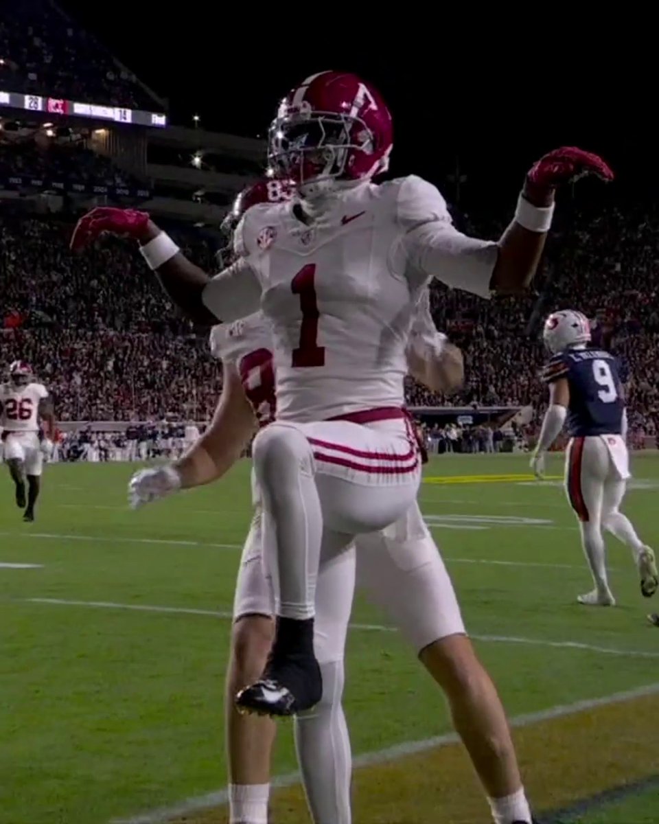 They hit the Crimson Crane 🥋 Alabama Football