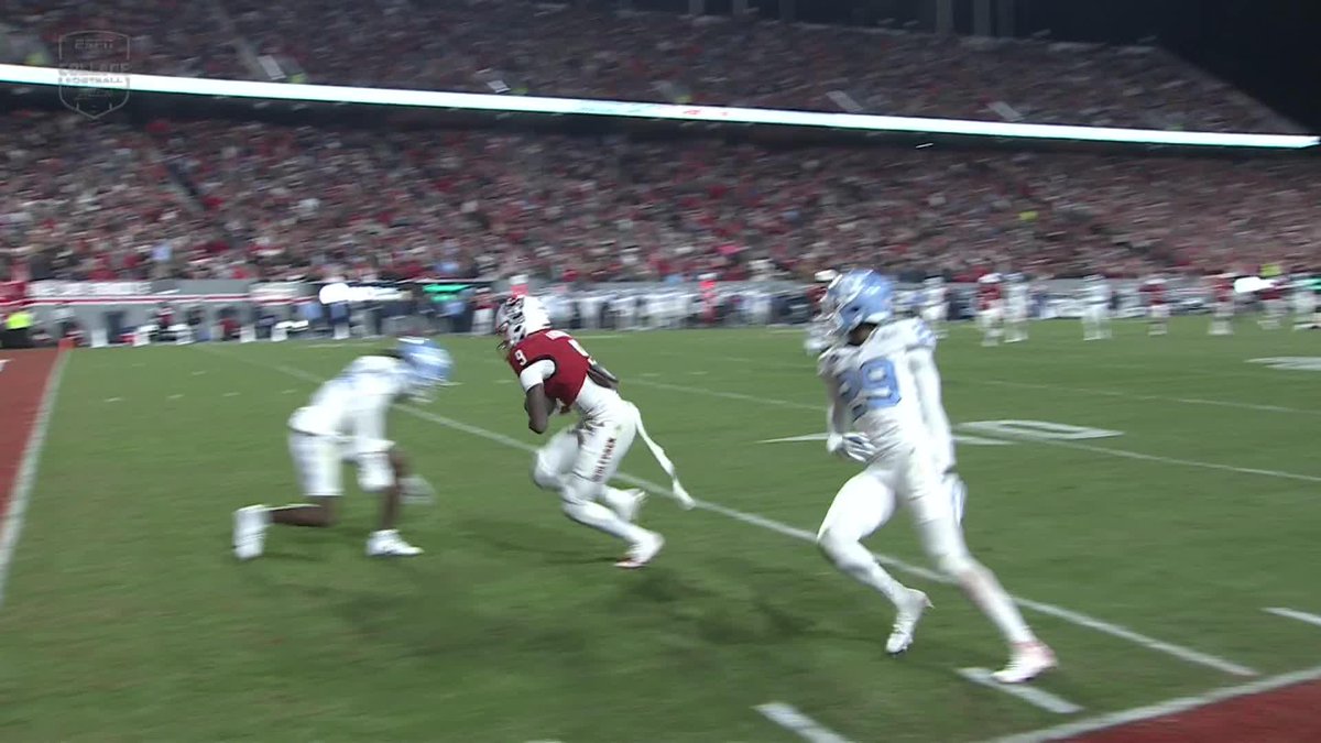 One hand is sometimes all you need. @rellsteppin #1Pack1Goal