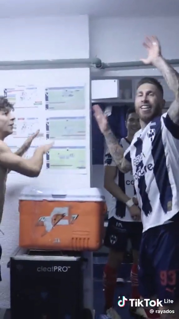 EL MONTERREY SOMOS TODOS.🔥 ¡Dale, dale, dale Rayadooooos!🔵⚪