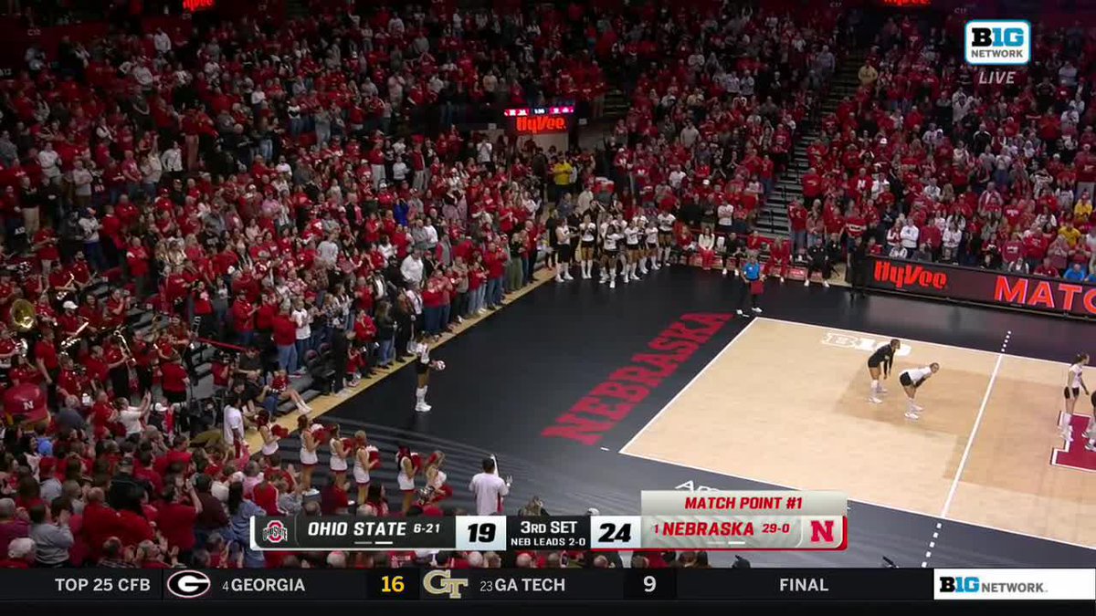 THAT’LL DO IT! 🗣️ Huskers end B1G play with a PERFECT 20-0 record! #GBR