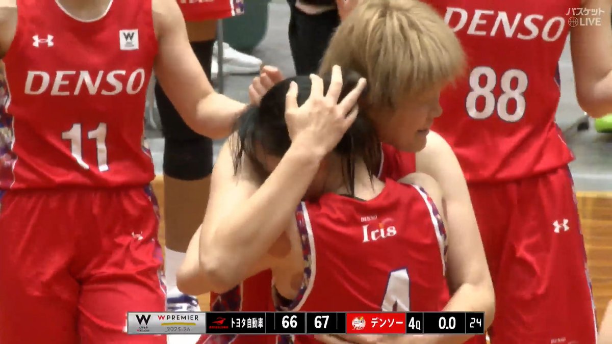 残り0.3秒からの逆転勝利で満面の笑顔😆 #川井麻衣 フリースローを2本とも沈め前日のリベンジ達成🙌 #トヨタ自動車 🆚 #デンソー 🏀大樹生命 #Wリーグ🏀 第7週｜GAME2 見逃し視聴はこちら👇 #バスケットLIVE 配信中📡 #みようよWリーグ W LEAGUE（Wリーグ） デンソーアイリス/DENSO
