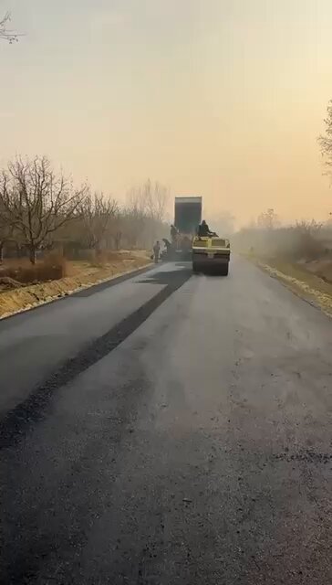 Reviewed Pulwama’s 444 Highway project, of which the Circular Road forms a key part. Commended the PWD Project 444 & DC Pulwama for fast-paced development, even in such freezing conditions. The completion of the Circular Road will significantly reduce Pulwama’s long-standing traffic congestion. Grateful to Public Works Department, J&K & DC Pulwama Dr. Basharat. IAS for their sustained efforts on this essential project.