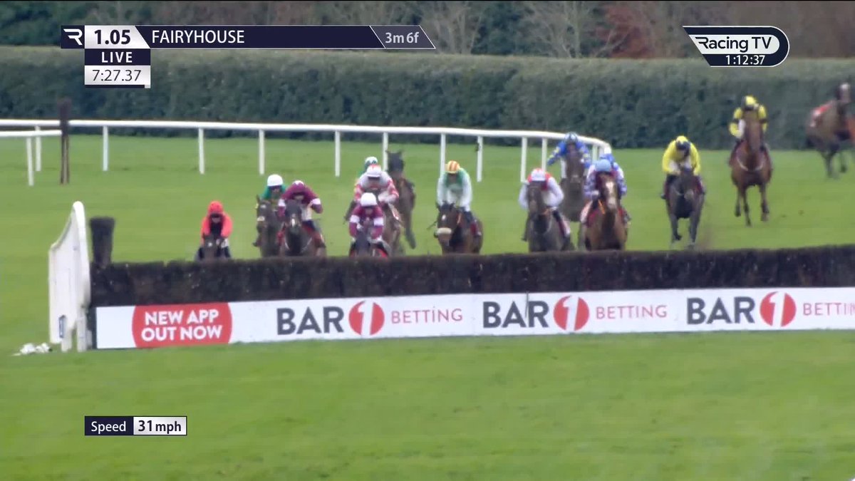 Better Times Ahead gets there! A grandstand finish to the Listed BAR 1 Betting Porterstown as Robert Tyner's chaser collars Will Do at the end of nearly four miles at FairyhouseRacecourse