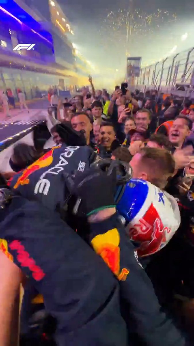 Cue wild celebrations in parc ferme 😍 #F1 #QatarGP Oracle Red Bull Racing