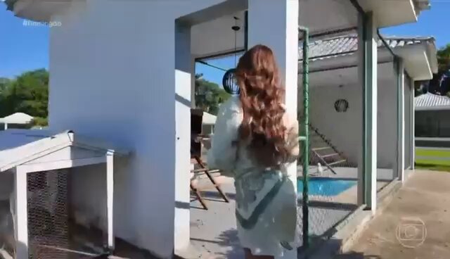 Vivi Araújo já ganhou o #DançaDosFamosos, chegou a vez da minha perua Viviane Araújo também dar o nome na disputa do #Domingão! 🦃🗣️