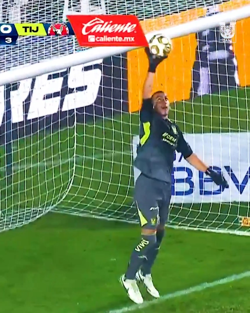 🔝 Nahuel.I.Guzman le puso hielo a una mano 🥶