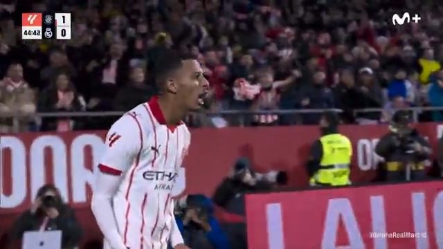 El metrónomo del Girona FC: 𝑨𝒛𝒛𝒆𝒅𝒊𝒏𝒆 𝑶𝒖𝒏𝒂𝒉𝒊. #LaCasaDelFútbol #LALIGAEASPORTS