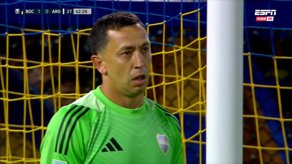 😱REMATA PORCEL, ROZA EN MARCHESÍN y la pelota POR SUERTE se va AFUERA.